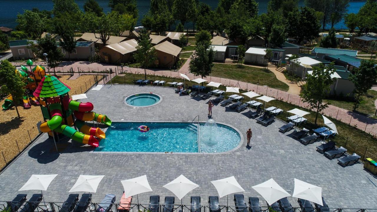 Idro Glamping Boutique * Anfo