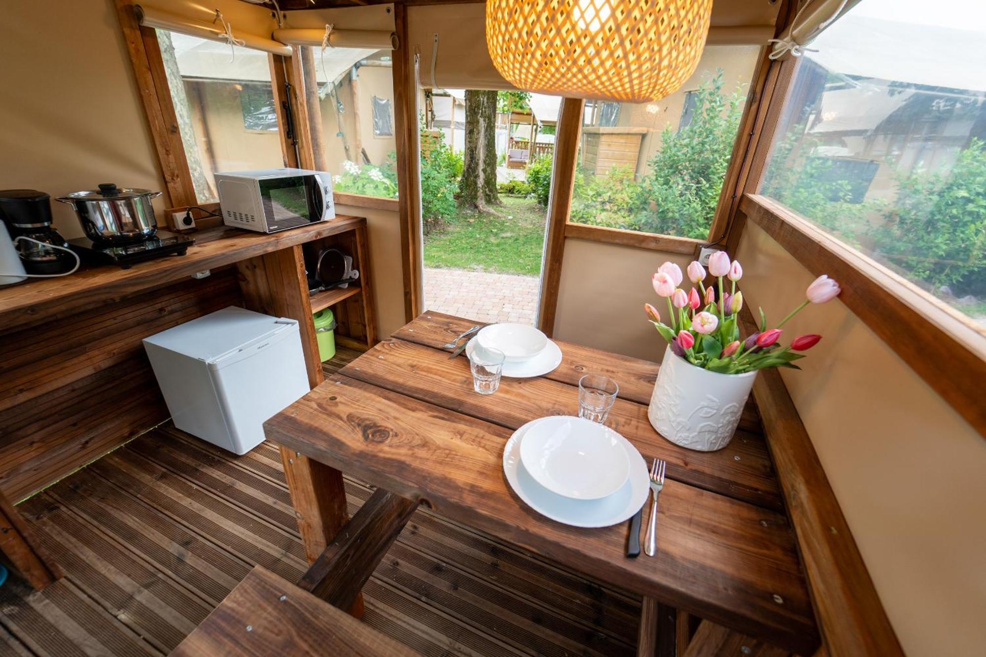 Idro Glamping Boutique Campeggio Anfo