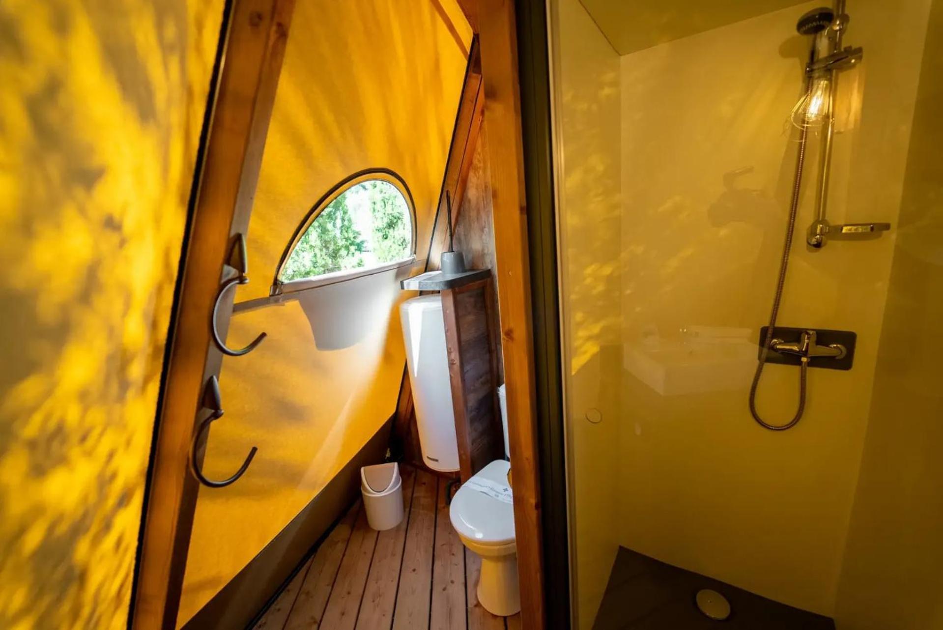 Idro Glamping Boutique Camping